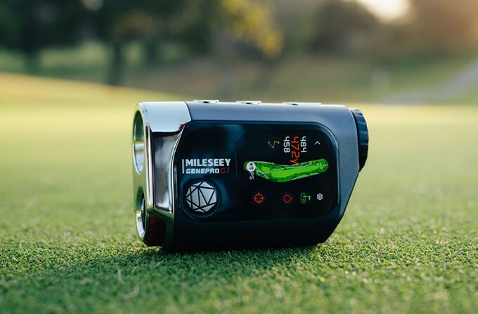 MILESEEY GenePro G1 ゴルフ用距離計 GenePro G1｜ハイブリッド GPS / レーザー測距機でゴルフの