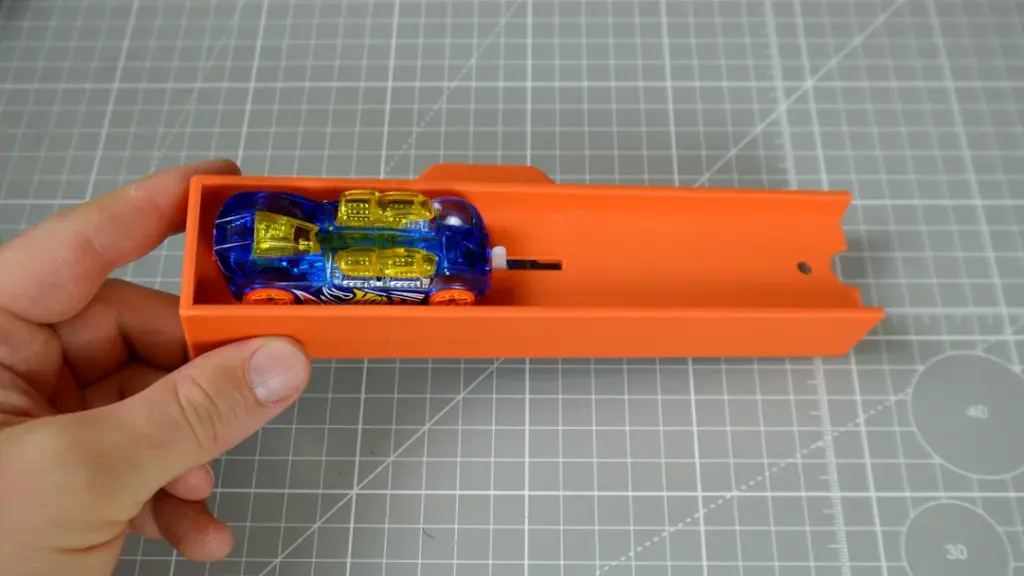 i-wish-hot-wheels-would-make-this-i-built-a-3d-printed-v0-331mvpegmgbf1 - FabScene(ファブシーン)| テクノロジーの「現場」を記録するメディア FabScene(ファブシーン)| テクノロジーの「現場」を記録するメディア
