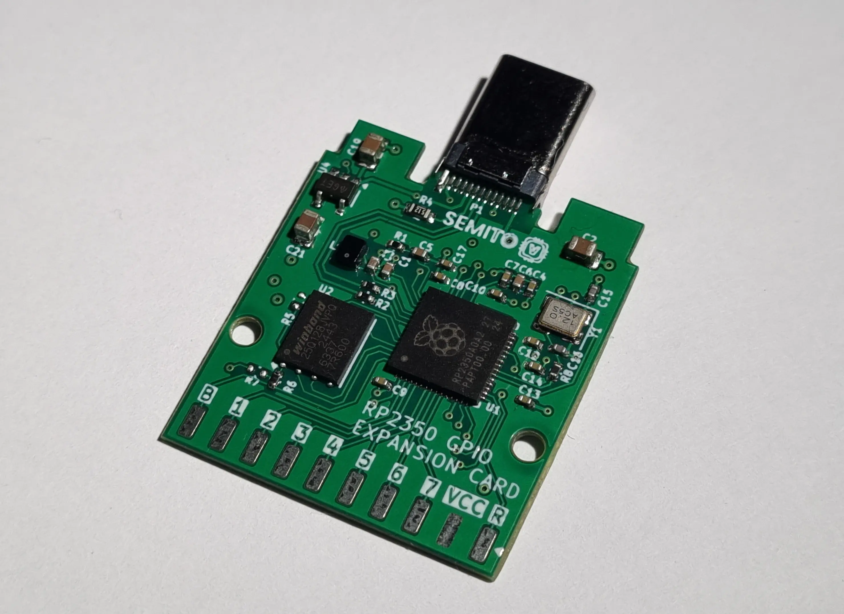 Framework Laptopで電子工作、RP2350搭載のGPIO拡張カードが登場