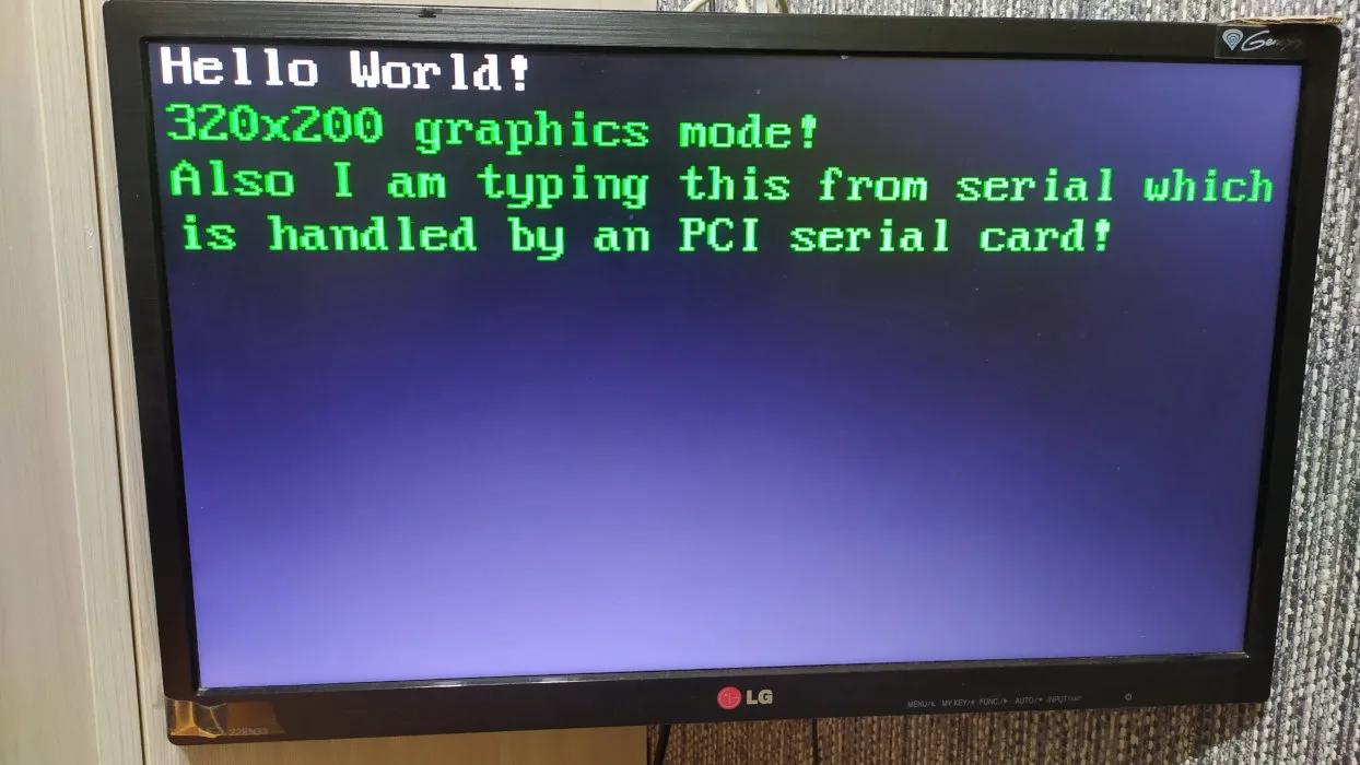 1979年の68000にPCIスロット2本を自作、ネットにも接続可能 - FabScene